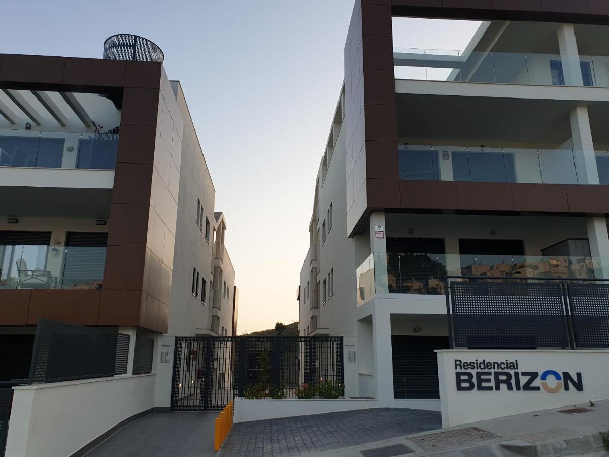 Boutique Apartment Near The Beach, 1 Gbps Wi-Fi Μάλαγα Εξωτερικό φωτογραφία
