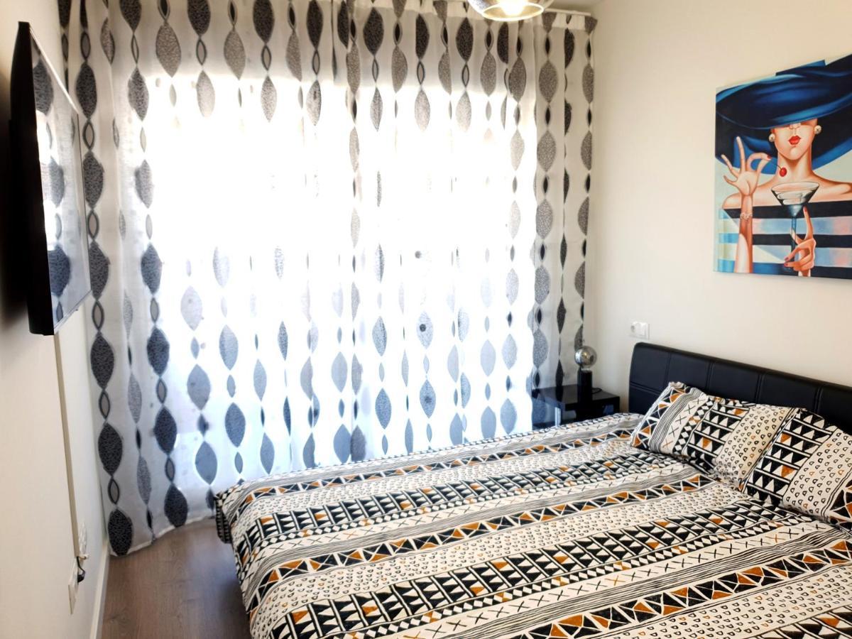 Boutique Apartment Near The Beach, 1 Gbps Wi-Fi Μάλαγα Εξωτερικό φωτογραφία
